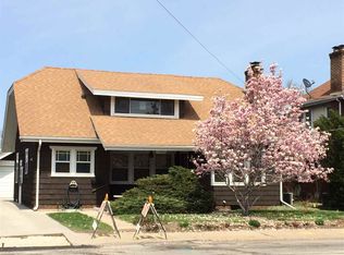 1705 Auburn St, Rockford, IL 61103