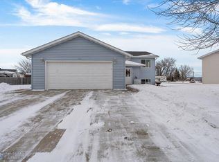 412 Port Ct, Breckenridge, MN 56520