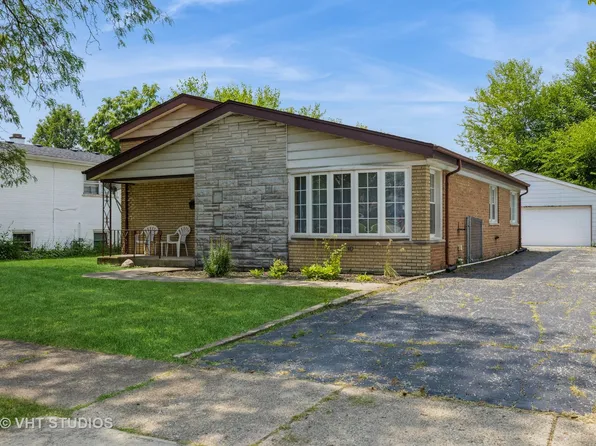 17600 70th Ct, Tinley Park, IL 60477