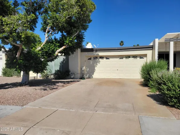 211 Bahia Lane E, Litchfield Park, AZ 85340