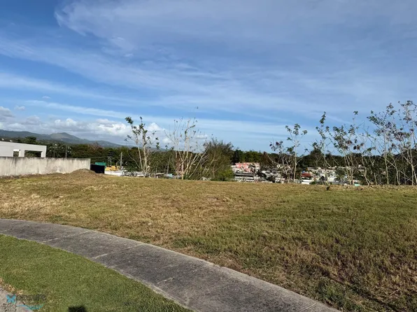 8 Urb Gardens Vlg, San German, PR 00683