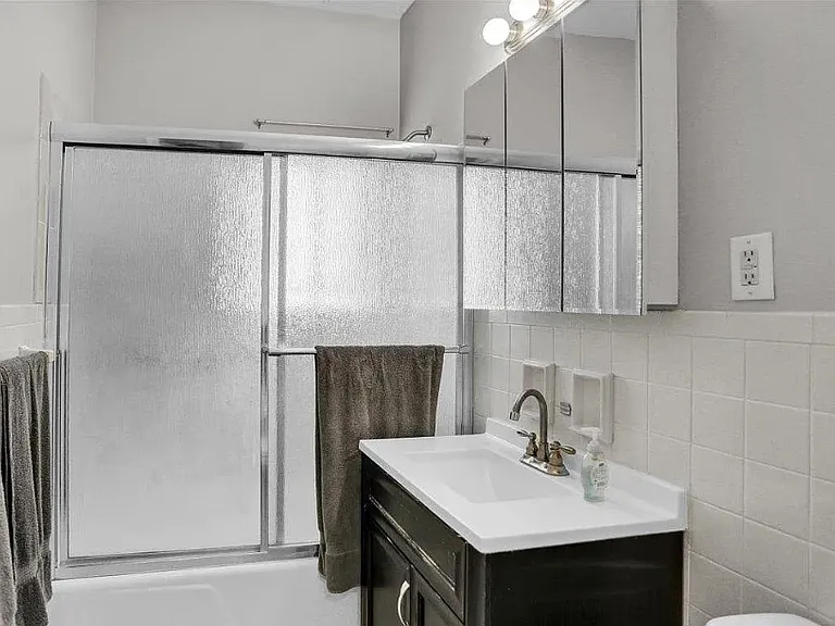1517 Hill Rd #L1 — Photo 6