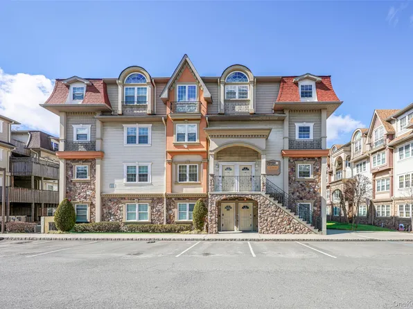 16 Elm Street #311, Spring Valley, NY 10977