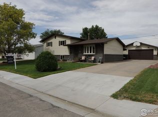 1147 Westview Dr, Sterling, CO 80751