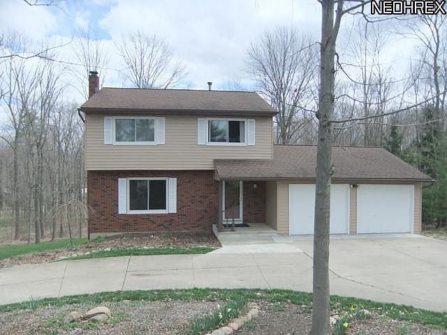 1st image of 3444 White Pine Dr