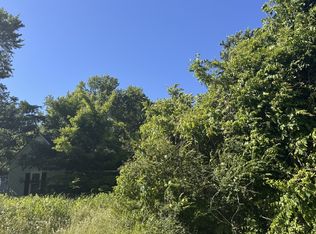 699 White Rd, Wartrace, TN 37183