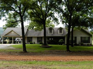 400 Johnson Hollow Rd, Locust Grove, AR 72550