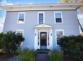 326 E Savidge St #4, Spring Lake, MI 49456