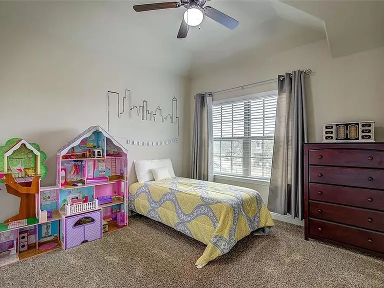 309 Midnight Dr — Photo 26