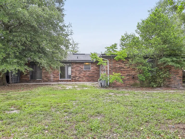 3920 University Club Blvd — Photo 24