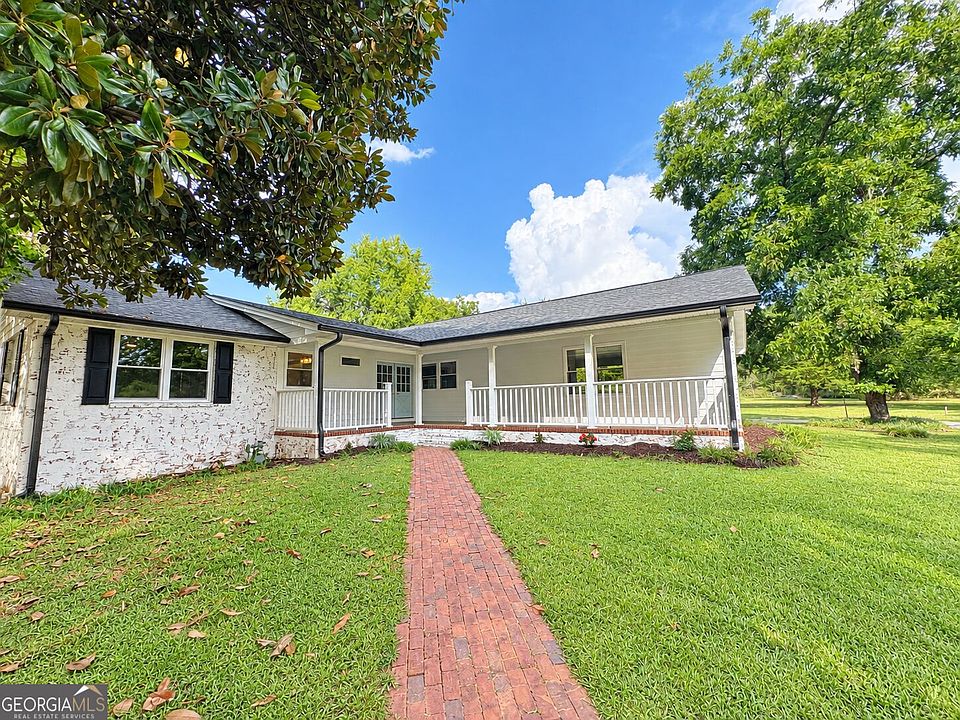 1st image of 100 Williamsburg Ln