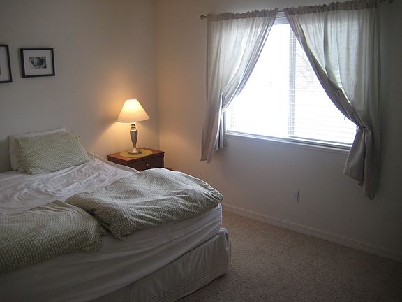 master bedroom (upstairs)