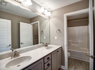 175 Ash Rpds, Lexington, KY 40511