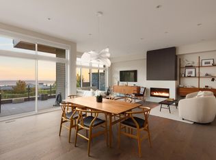 2821 Chippendale Rd, West Vancouver, BC V7S 2N6