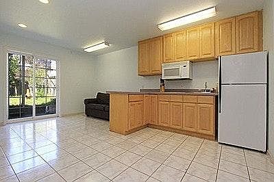 living room/kitchen