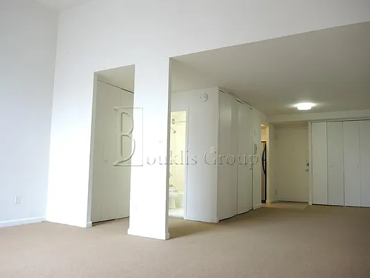 Rented by Bouklis Group | media 1