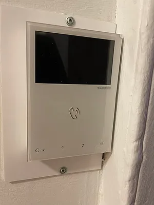 Rented by Jonis Realty | media 12