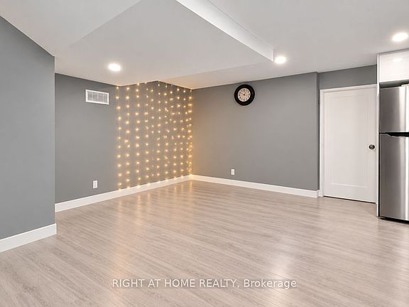 3rd image of 200 Renfro Cres #Basement