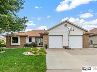 1406 Oran Dr, Council Bluffs, IA 51503