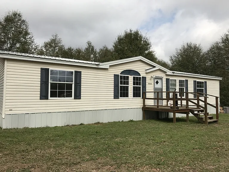 5066 Keyser Mill Rd — Photo 1
