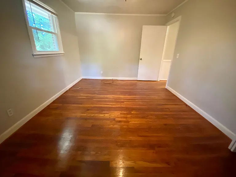 129 Freedom Dr — Photo 19