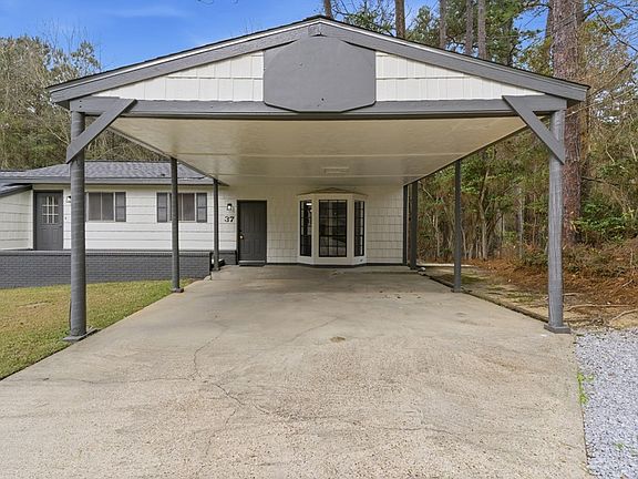 4th image of 37 Oakcrest Rd