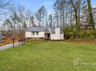 6564 Oakwood Dr, Douglasville, GA 30135