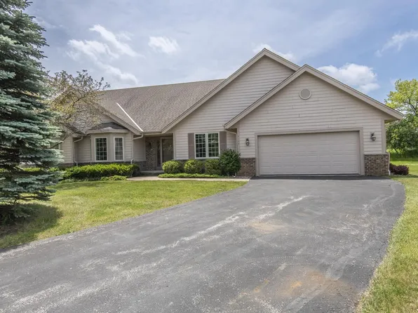 7177 West Mequon Trail ROAD, Mequon, WI 53092