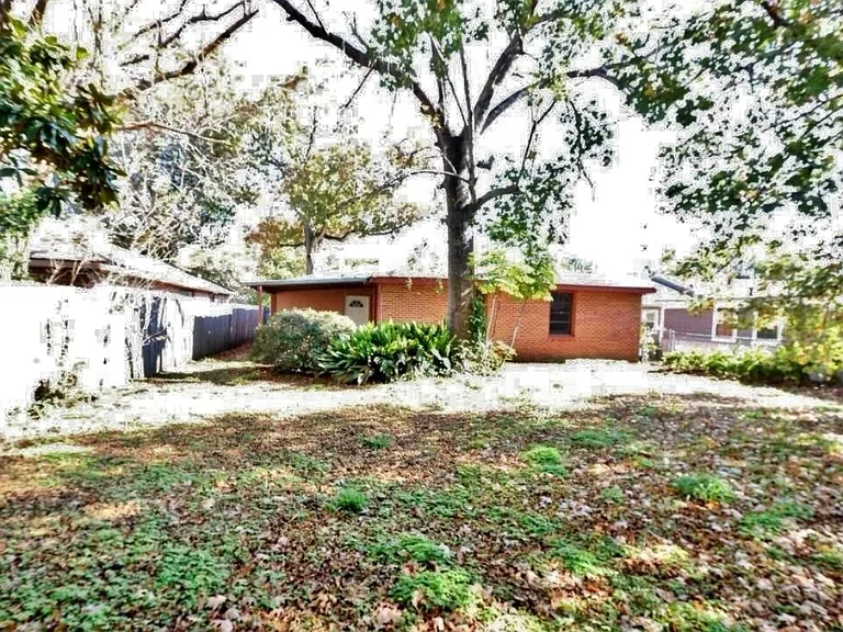 1517 Kabel Dr — Photo 7