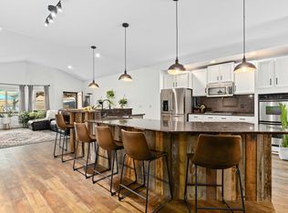 5640 W 1st Ave, Lakewood, CO 80226