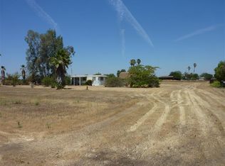12602 E Robinson Ave, Sanger, CA 93657