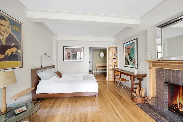 Sold by Compass | media 2