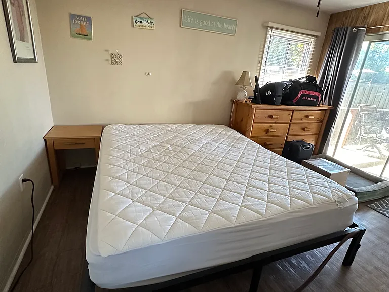 Master bedroom king size bed
