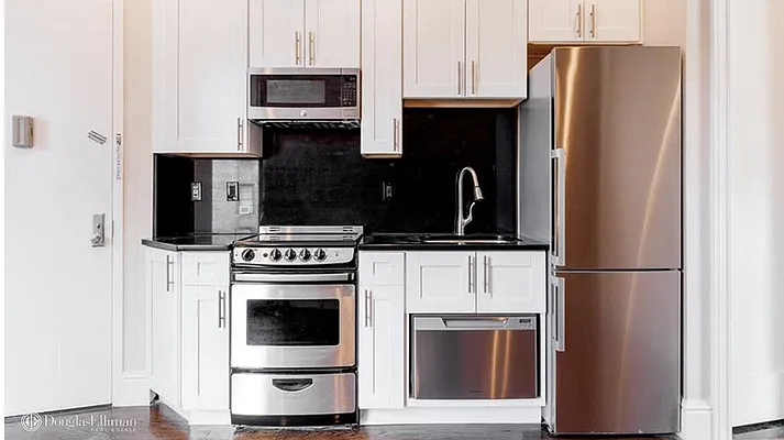 Rented by Douglas Elliman | media 7