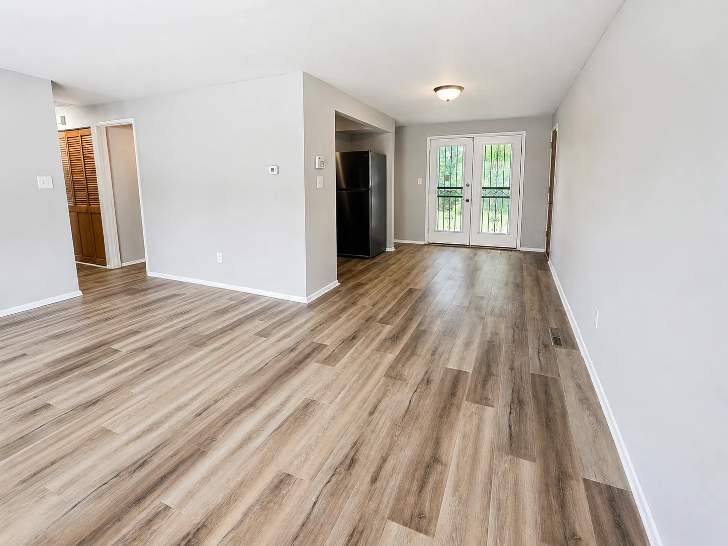 3 bed, 1152 sqft, $1,895 — Photo 4