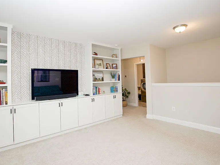 240 Parrish Ln — Photo 50