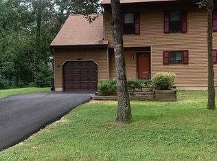 23187 Falling Leaf Ln, California, MD 20619