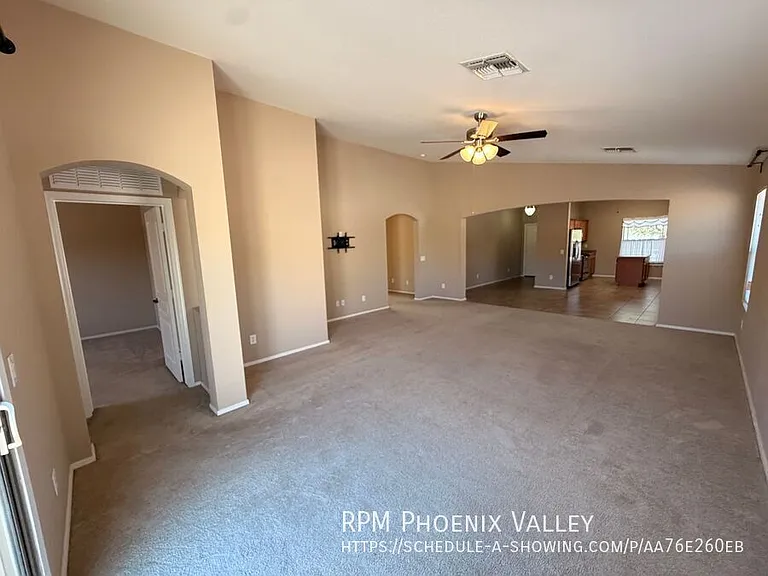 23927 W La Salle St — Photo 9