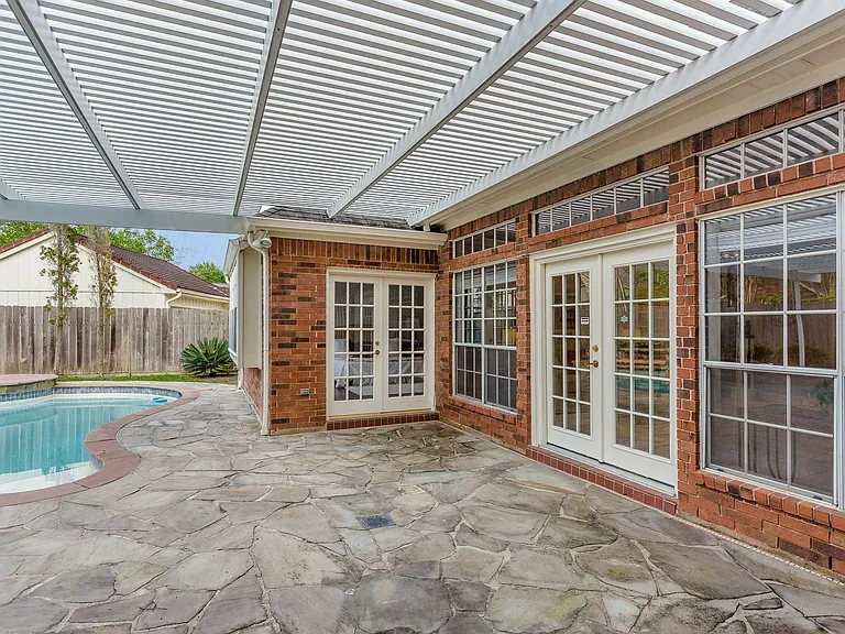 3622 Springhill Ln — Photo 23