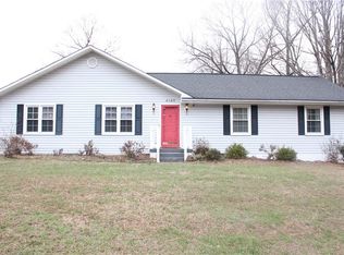 4140 Willmeade Dr, Winston Salem, NC 27127