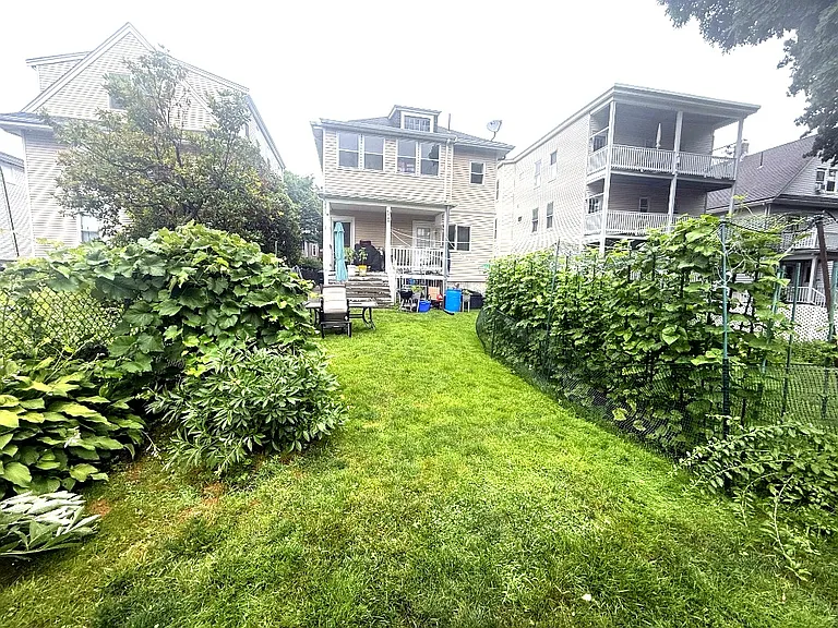 18 Hunnewell Ave #2 — Photo 1
