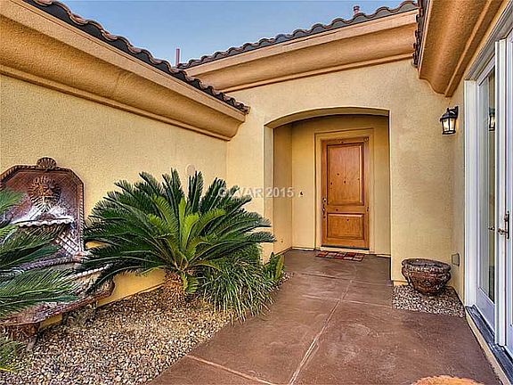 4th image of 1207 Casa Palermo Cir