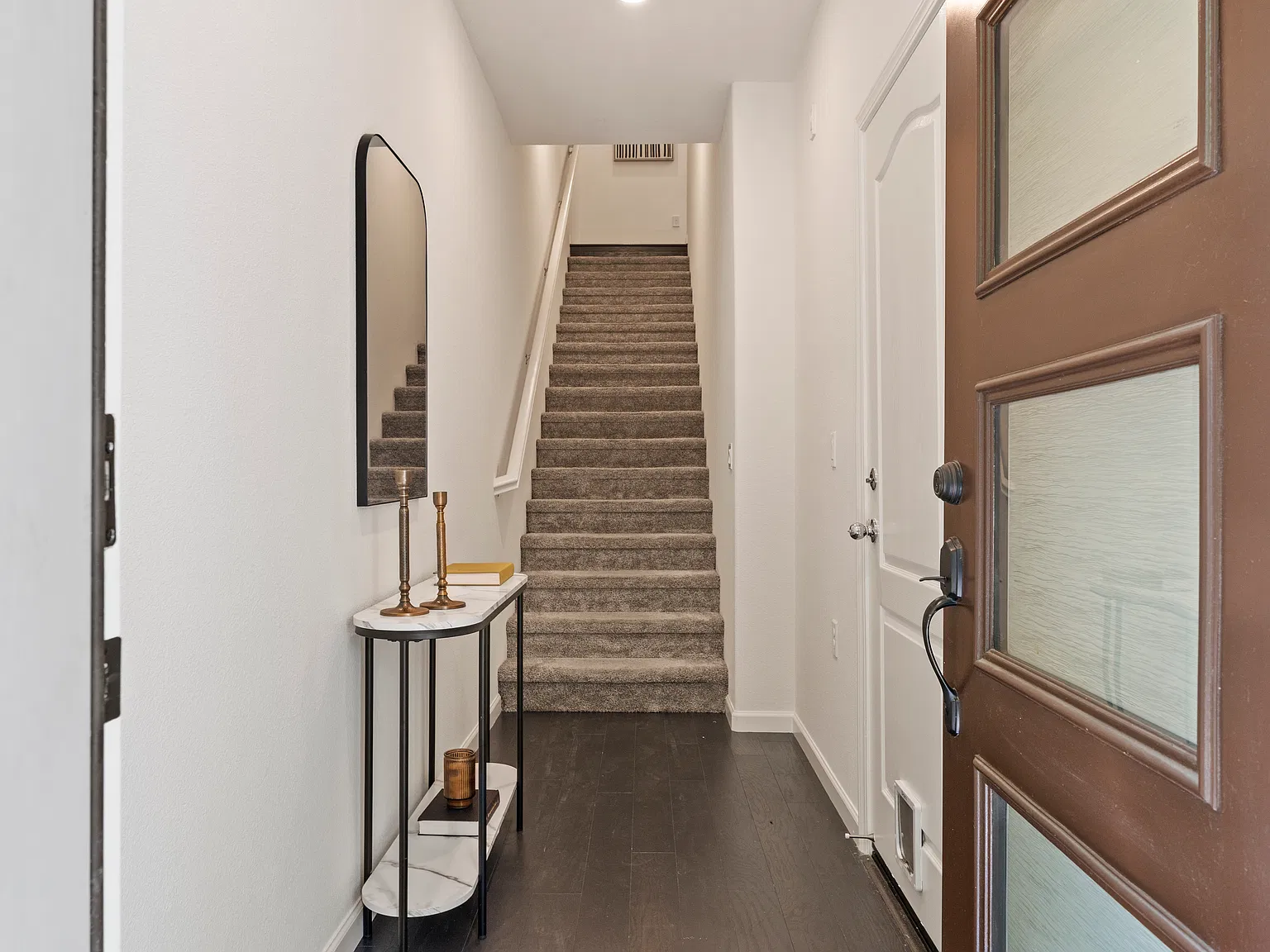 2 bed, 2.5 bath, 1445 sqft, $3,500 — Photo 4