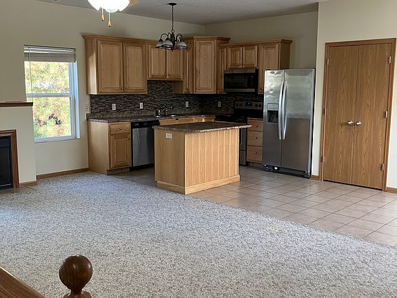 4th image of 5820 Townhouse Dr