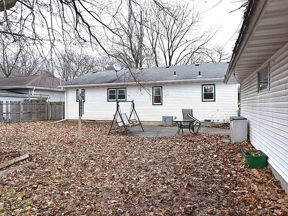 4th image of 636 North Bird Street