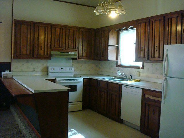 2nd image of 105 Buena Vista Dr