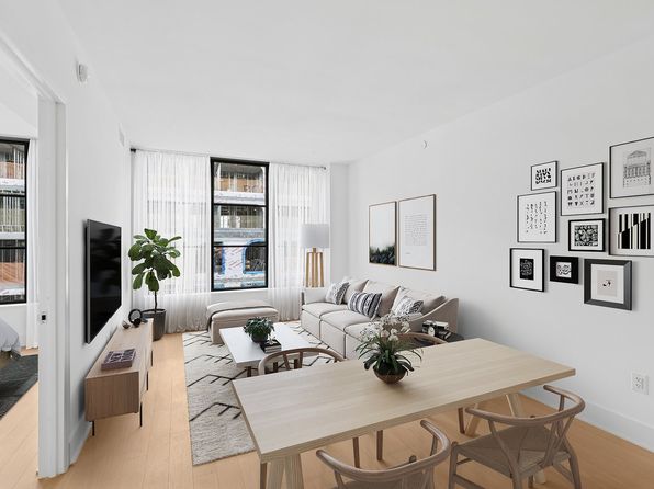 499 President St #645