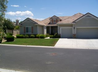 668 Braemar Ter, Fallbrook, CA 92028