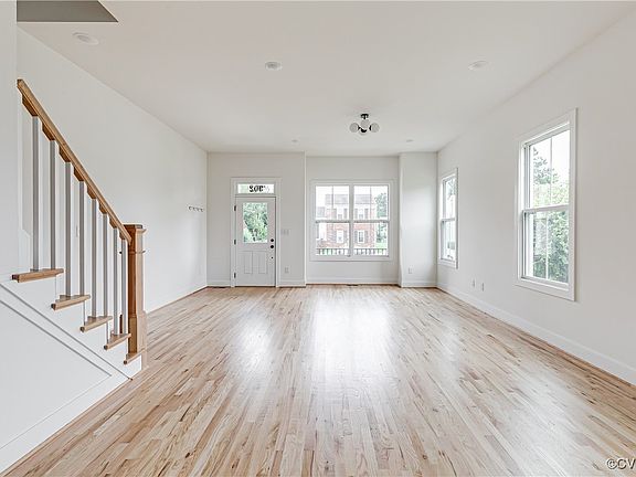 5th image of 902 N 29th St