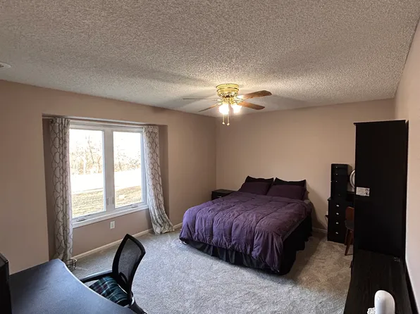 (undisclosed Address), Shawnee, KS 66216